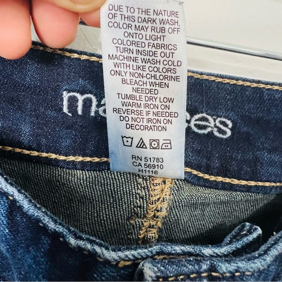Maurices dark wash Capri denim jeans size 3/4 - Picture 11 of 13
